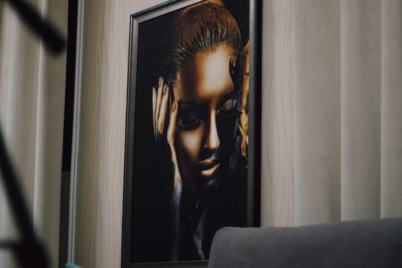 Gjirokastër Novs Apartment 1 מראה חיצוני תמונה